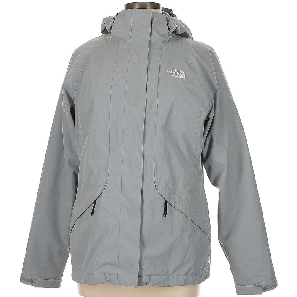 The North Face Ski Jacket Weather-Resistant Hooded.